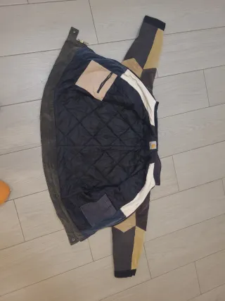 Chaqueta Carhartt Patchwork Beige y Marrón