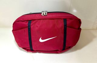 Riñonera Nike Roja