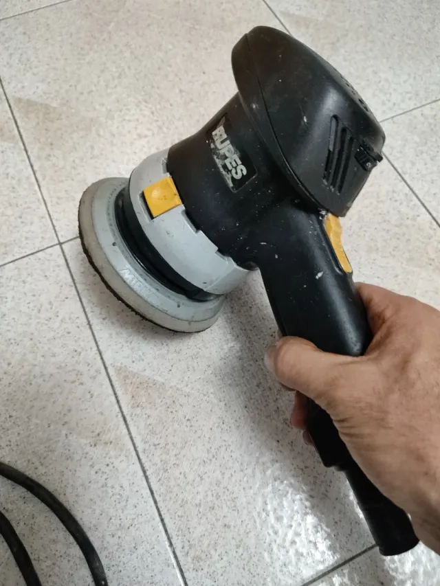 Lijadora Orbital Rupes BR133AE