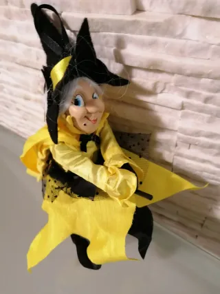 Befana con sacco porta cioccolatini