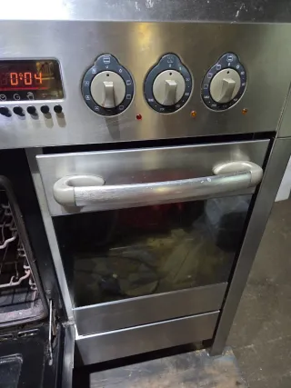 Cocina Mixta Gas y Eléctrica Pando