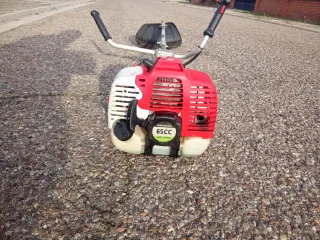 Desbrozadora Gasolina Greencut 65CC