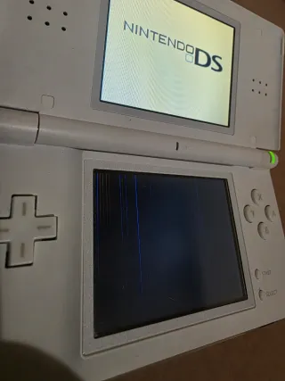 Nintendo DS Lite Blanca + Cargador