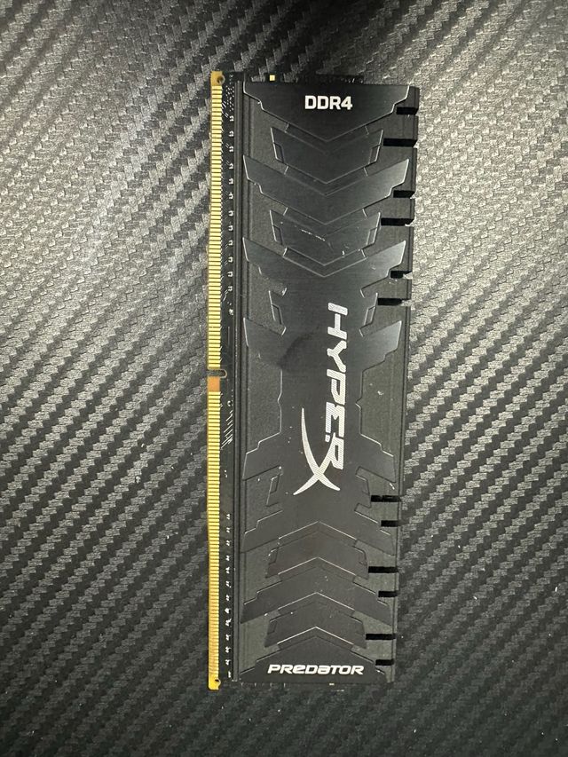 Memoria RAM DDR4 HyperX Predator 8GB#929033