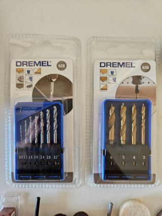 Dremel 300 + Brocas nuevas extra + Accesorios