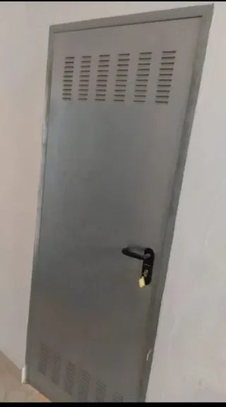 Se alquila trastero, zona estación de autobuses.