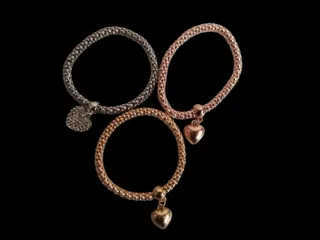 Set 3 Pulseras Elásticas Corazones