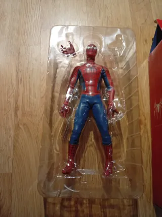 Figura Spiderman 30cm Exclusiva