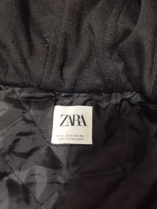 Chaquetón Zara cuadros gris y negro