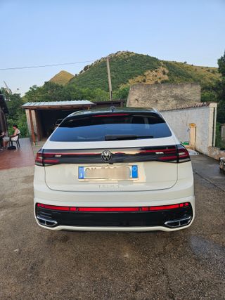 Volkswagen TAIGO R-Line 1.0 110CV - GARANZIA 2027