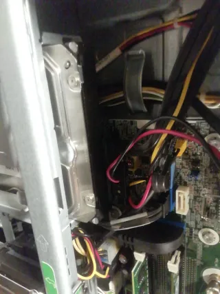 Torre PC HP 12GB RAM 2x3TB HDD