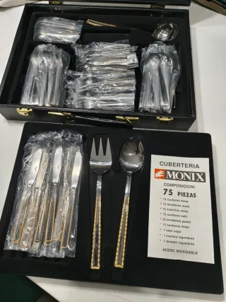 Cubertería Monix 75 piezas oro