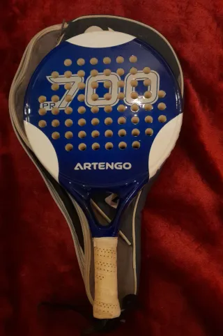 Raqueta Padel Artengo 700 PR + Funda