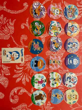 Lote de Tazos Doraemon