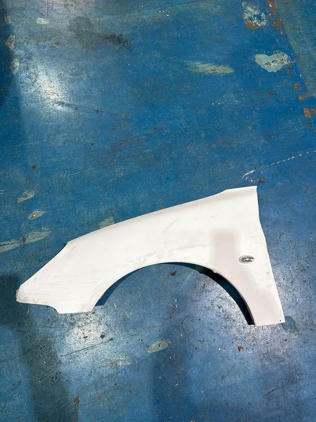 Aleta Delantera Izquierda Peugeot 206
