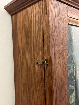 Vitrina de roble antigua