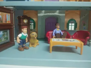 Casa de muñecas infantil