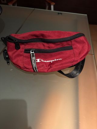 Riñonera Champion Roja