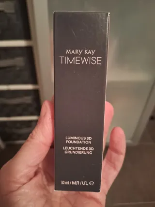 Mary Kay Timewise Base Luminosa 3D