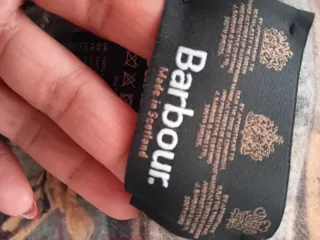 Sciarpa Barbour a quadri marrone e grigio