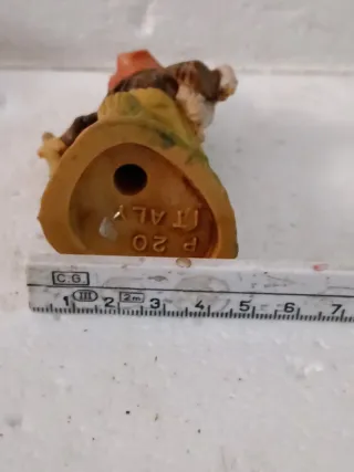 Pastore presepe con agnello