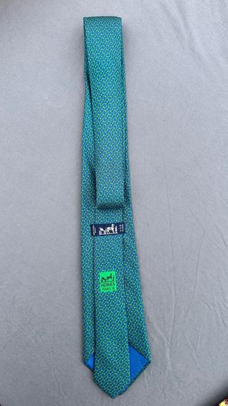 Corbata Christian Dior y dos Hermes