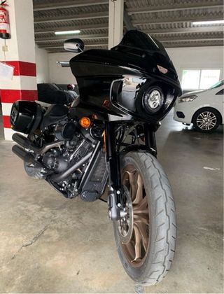 Harley Davidson Low Rider ST 10.400km Impecable