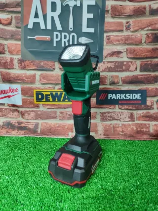 Lámpara LED 20V Parkside Recargable