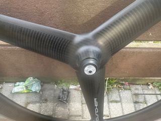 Rueda Delantera PRO 3 Palos triatlon Cubierta