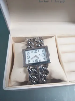 Orologio Lotus da donna in acciaio