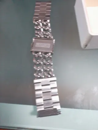 Orologio Lotus da donna in acciaio