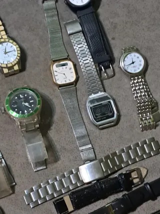 Lote de 15 relojes
