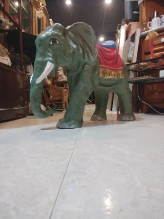 Elefante Cartón Piedra Antiguo