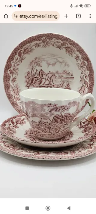 Vajilla inglesa roja y blanca