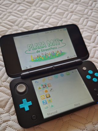 New Nintendo 2DS XL Azul y Negra