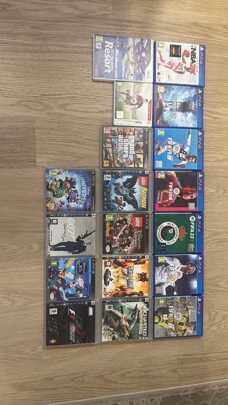 Conjunto di giochi PS3 e PS4