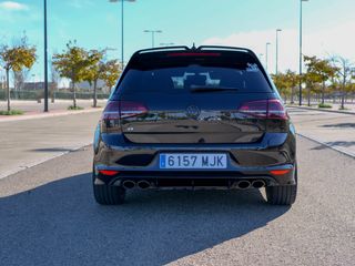 Volkswagen Golf R 300cv