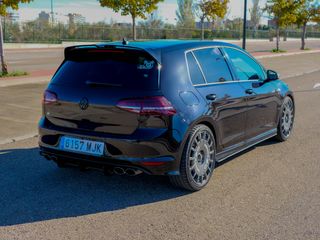 Volkswagen Golf R 300cv