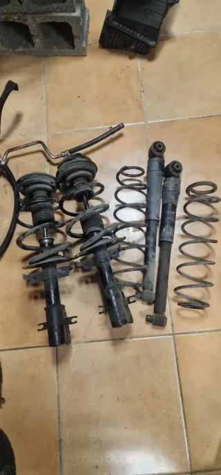 Suspensión Renault Laguna 2003