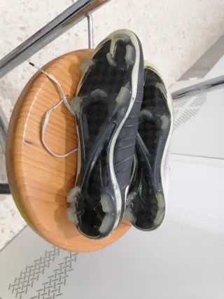 Botas de Fútbol Nike Talla [Talla]