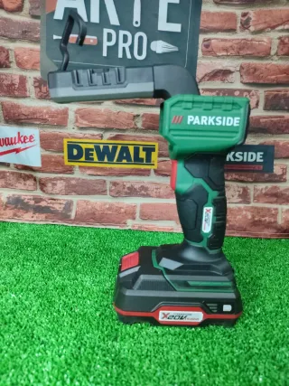 Lámpara LED Parkside 20V