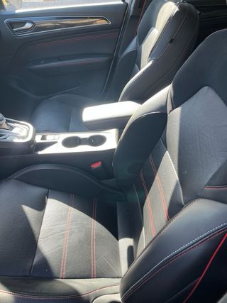 Renault Arkana full hybrid Alpine blanco