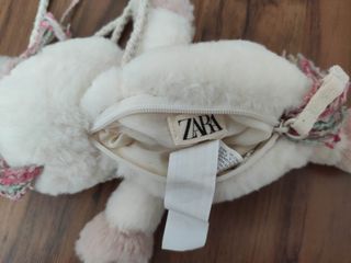(B3) Muñeco-bolso NUEVO Zara