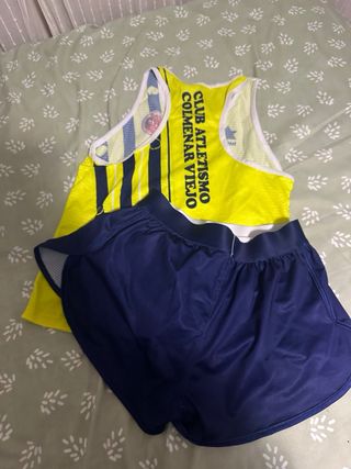 Conjunto niño Club Atletismo Colmenar Viejo