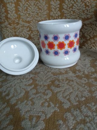 Recipiente cerámica con diseño floral