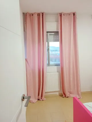 Habitacion para chica 330 gastos incluidos