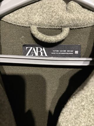 Sobrecamisa Zara Oversize Verde Oliva Talla XS