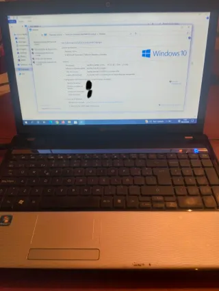 Packard Bell NEW90 i3