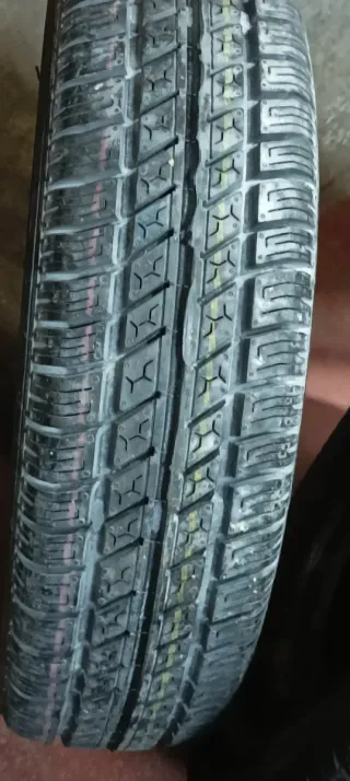 2 Gomme Pneumatici 165/70/13 nuove