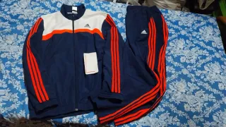 Chándal Adidas azul y naranja
